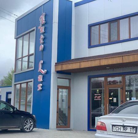 Autolux Hotell Cahul Exteriör bild