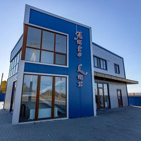 Autolux Hotell Cahul Exteriör bild