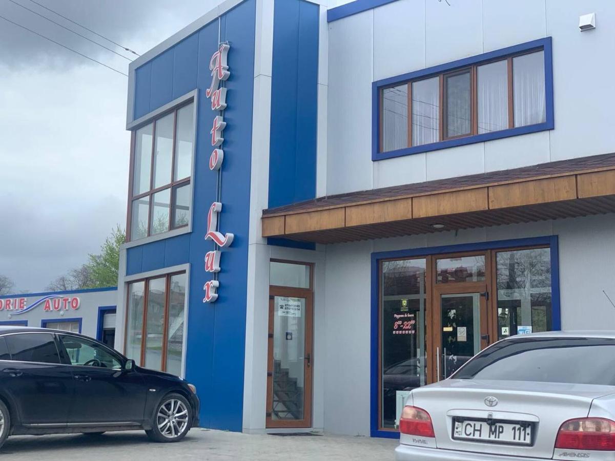 Autolux Hotell Cahul Exteriör bild
