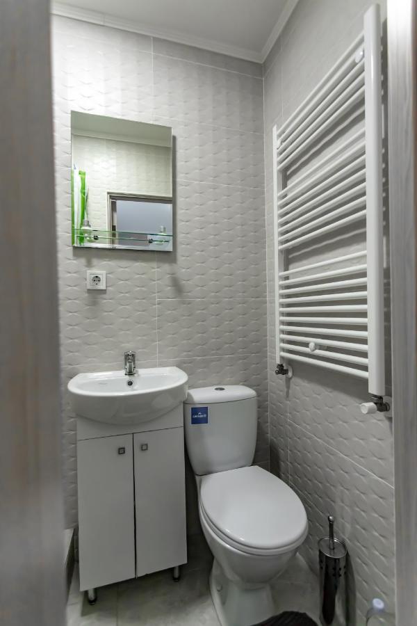 Autolux Hotell Cahul Exteriör bild